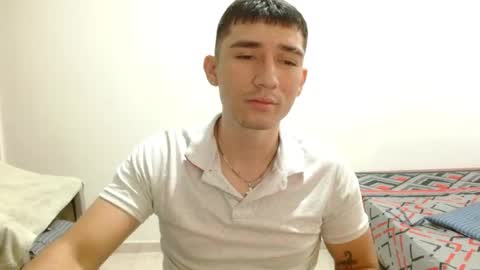 thiago_deseo69 online show from 05-20-26, 01:17