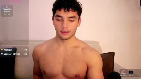 Snapshot of thiago_l chatting on 02-28-25, 03:59 Just Thiago online show from 02-28-25, 03:59