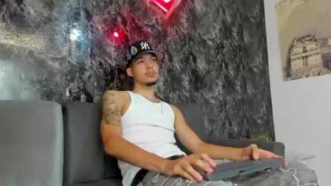 Thiago online show from 07-14-26, 07:41