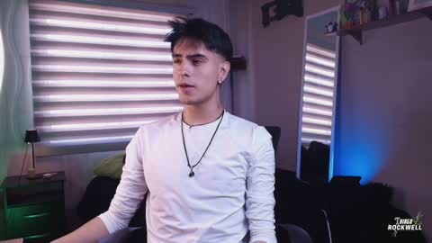 Snapshot of thiago_rockwell chatting on 12-11-24, 04:53 Thiago online show from 12-11-24, 04:53