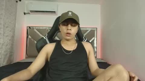 Snapshot of thiago_vega_ chatting on 07-13-26, 08:00 Thiago online show from 07-13-26, 08:00
