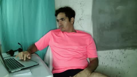 Snapshot of thiagodeseo chatting on 01-13-26, 06:35 thiagodeseo online show from 01-13-26, 06:35