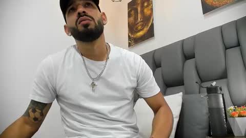 Thia Gomez online show from 02-07-26, 02:10