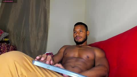 Thiago Instagram   online show from 10-27-25, 11:52