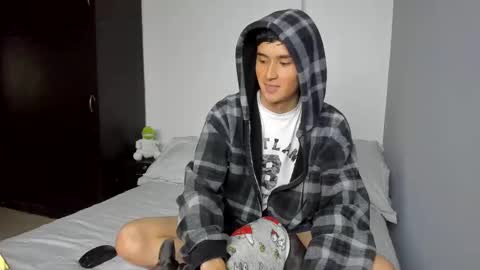 Thiago Wells online show from 10-14-25, 07:36