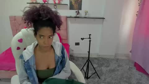 thianahornyy online show from 02-12-26, 01:50