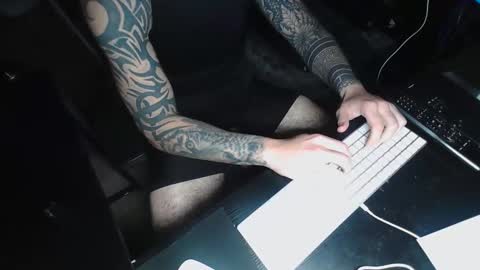 Snapshot of thicchogg chatting on 02-13-26, 01:56 thicchogg online show from 02-13-26, 01:56