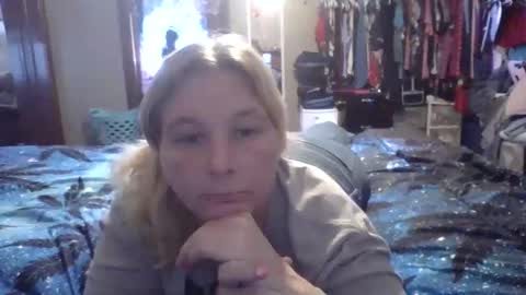 thickblonde_92 online show from 11-13-25, 04:06