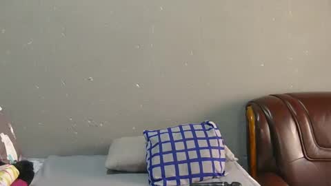 phindy online show from 02-21-25, 11:11