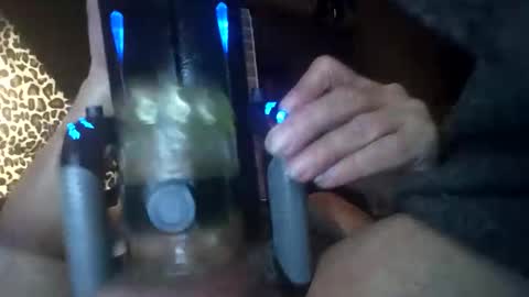 thickcock00088 online show from 02-23-26, 09:34