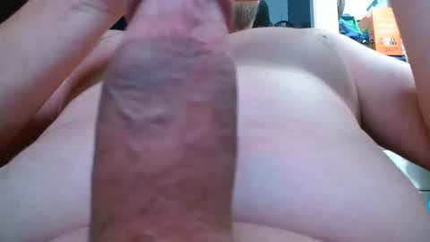Snapshot of thickcock369 chatting on 06-11-26, 12:32 JerkWhileIWork online show from 06-11-26, 12:32