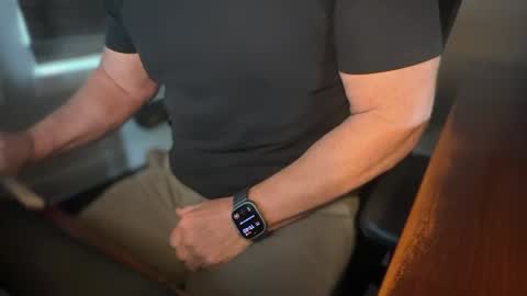 thickcock_9 online show from 11-18-25, 05:39