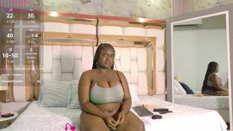 CHIKI  online show from 11-25-25, 02:55