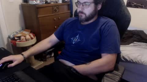 Snapshot of thickgarrett chatting on 07-25-26, 04:48 thickgarrett online show from 07-25-26, 04:48