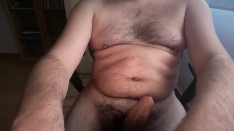 Snapshot of thickguybcn chatting on 03-17-26, 08:28 ThickDickBCN online show from 03-17-26, 08:28