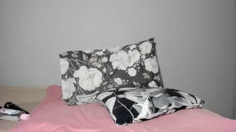 thickleeyanax online show from 02-23-25, 11:14