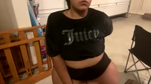 Snapshot of thickmorena chatting on 11-08-25, 05:29 thickmorena online show from 11-08-25, 05:29