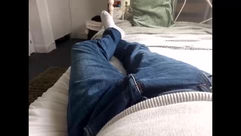 Snapshot of thicksingarters chatting on 10-04-25, 03:10 thicksingarters online show from 10-04-25, 03:10