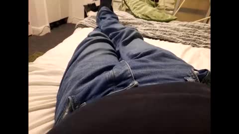 Snapshot of thicksingarters chatting on 10-24-25, 06:48 thicksingarters online show from 10-24-25, 06:48