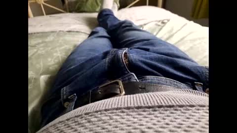 Snapshot of thicksingarters chatting on 11-06-25, 03:57 thicksingarters online show from 11-06-25, 03:57