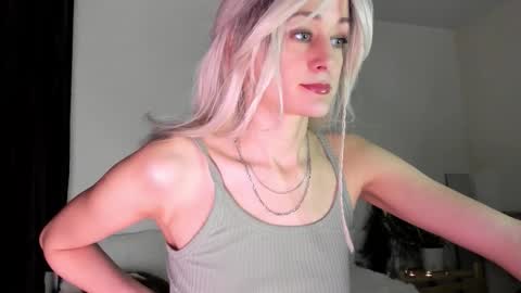 thief_of_hearts_ online show from 12-20-25, 02:29