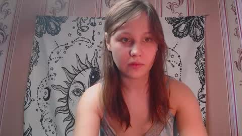 thighswithspikes online show from 09-29-25, 09:03