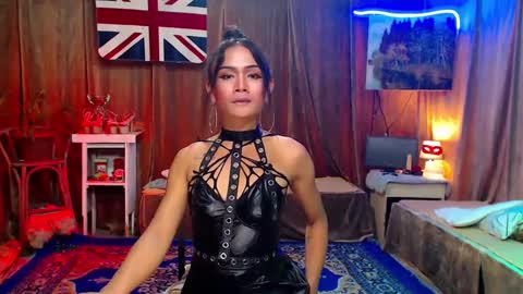 Snapshot of thightanix chatting on 01-24-25, 01:36 Ashley online show from 01-24-25, 01:36