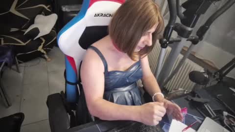 thihold online show from 01-04-25, 07:02