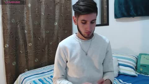 Thiiago online show from 10-15-25, 05:51