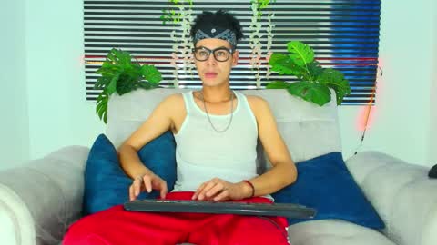 Snapshot of thiiagosaeenz chatting on 01-31-26, 09:35 Thiago Saenzz online show from 01-31-26, 09:35