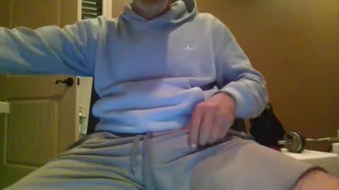 Snapshot of thikone22 chatting on 03-20-26, 03:00 thikone22 online show from 03-20-26, 03:00