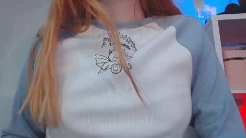 Snapshot of thin33 chatting on 12-15-24, 03:13 sara online show from 12-15-24, 03:13