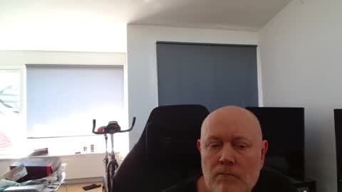 Snapshot of thomas315627 chatting on 04-23-26, 12:51 thomas315627 online show from 04-23-26, 12:51