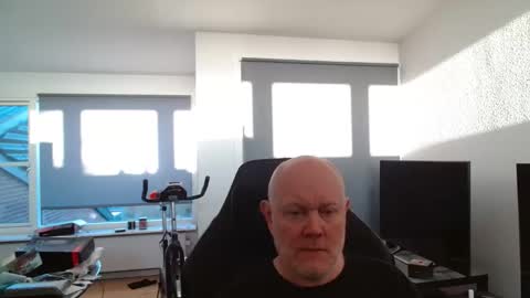 Snapshot of thomas315627 chatting on 04-24-26, 04:48 thomas315627 online show from 04-24-26, 04:48