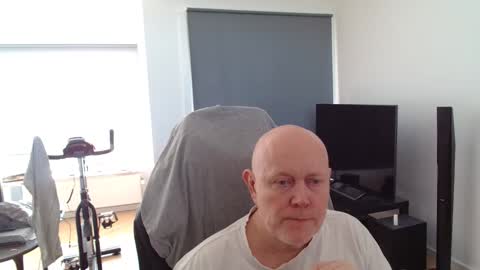 Snapshot of thomas315627 chatting on 05-24-26, 02:22 thomas315627 online show from 05-24-26, 02:22