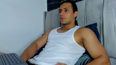 Snapshot of thomas777__ chatting on 05-22-26, 12:00 Thomas online show from 05-22-26, 12:00
