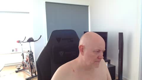 Snapshot of thomas806035 chatting on 06-19-26, 03:05 thomas806035 online show from 06-19-26, 03:05