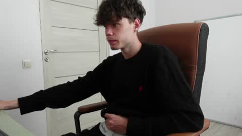 THOMAS BRONS online show from 06-10-26, 05:28