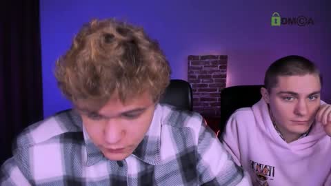 thomas_crow online show from 01-06-26, 09:46