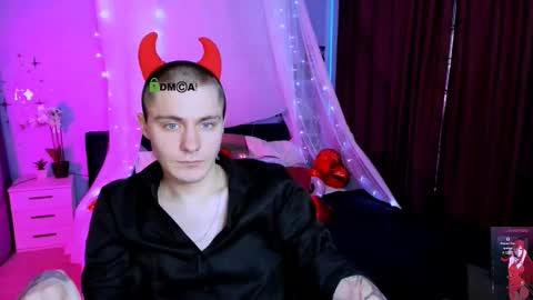 thomas_crow online show from 02-17-26, 08:15