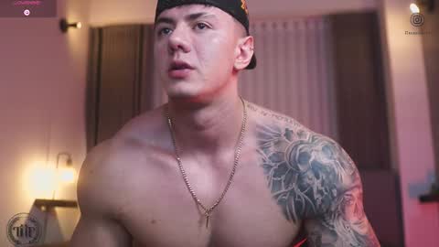 Thomas Falcon online show from 11-04-25, 12:32