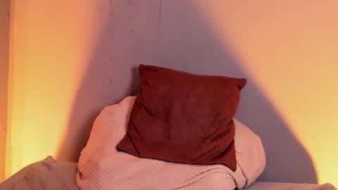 Thomas 3  JUST STAY AND BE MY LAST LOVE online show from 01-09-25, 08:33