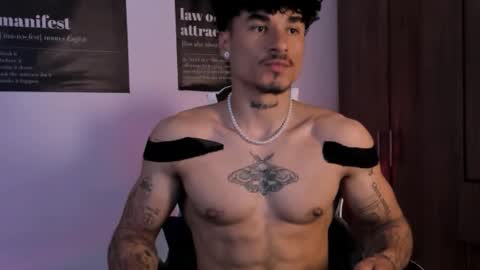 Thomas 3  JUST STAY AND BE MY LAST LOVE online show from 02-11-26, 06:57