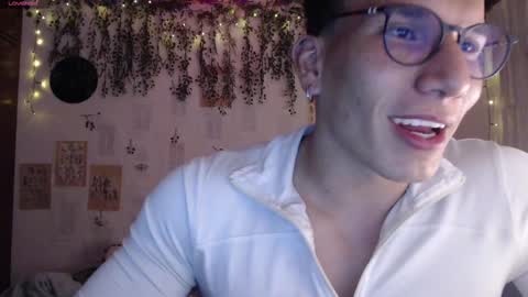 Thomas Grey online show from 12-06-24, 03:41