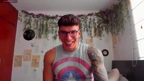 Thomas Grey online show from 02-10-25, 08:42