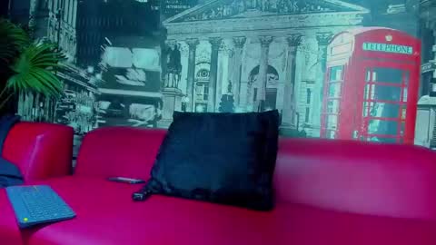 ---Thomas--- online show from 01-29-25, 06:39