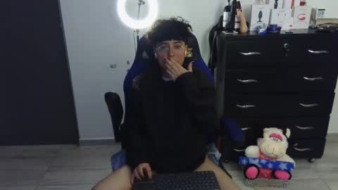 VALERIA online show from 03-06-25, 01:16