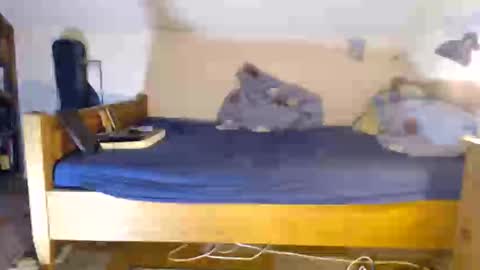 Thomas online show from 11-29-25, 05:05