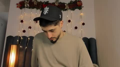 sweetfit boy online show from 01-12-26, 05:51