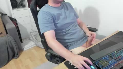 thommy2008 online show from 09-12-25, 10:59